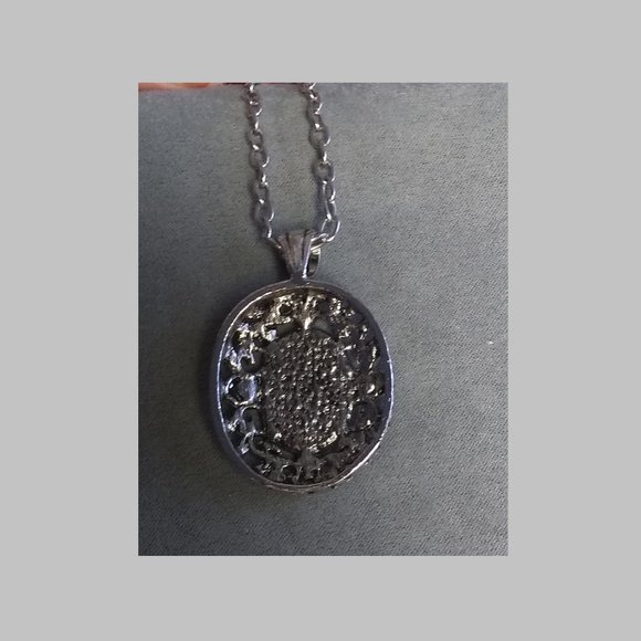 "Organic" Silver Pendant with pink stones $5 add on with any purchase - Picture 2 of 2